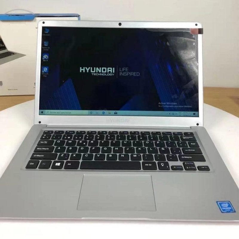 laptop-gia-re-hut-hang-mua-day-hoc-online-1