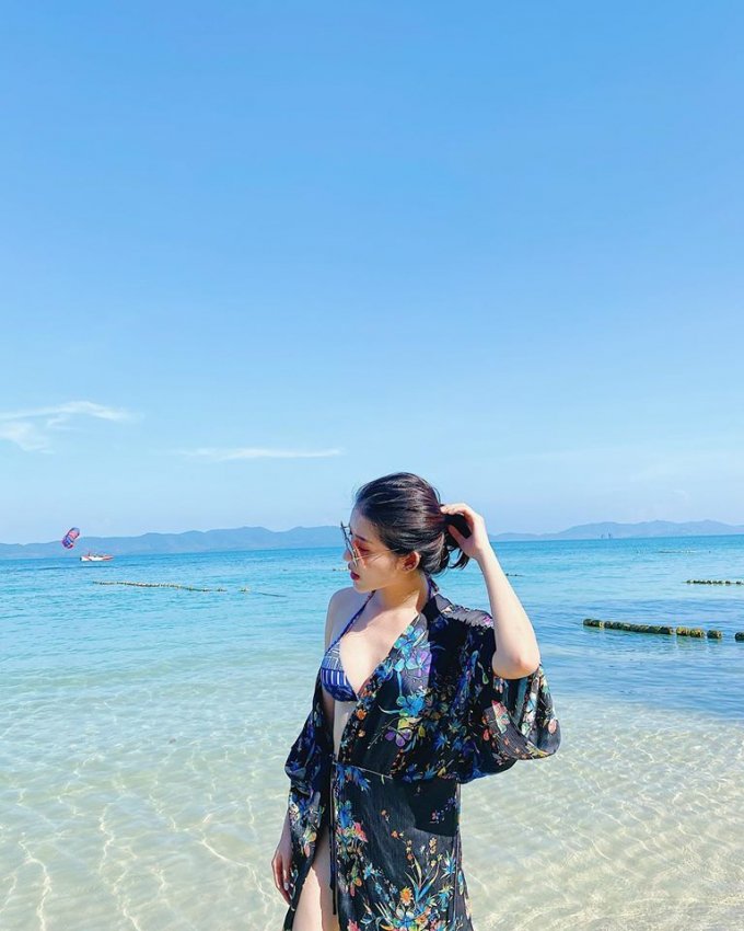 Ngắm loạt ảnh này của Huyền My chắc hẳn nhiều cô gái mơ ước có được vóc dáng quyến rũ như người đẹp.