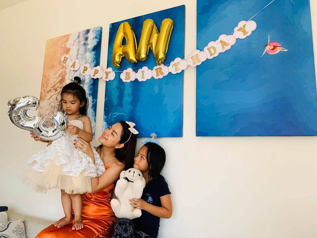 Sau 3 năm ly hôn, vợ chồng Phạm Quỳnh Anh và Quang Huy vẫn thường xuyên nhắn tin, gọi điện cho nhau.
