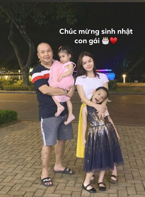 Trước đó, cả gia đình đã hội ngộ trong sinh nhật con gái lớn Tuệ Lâm.