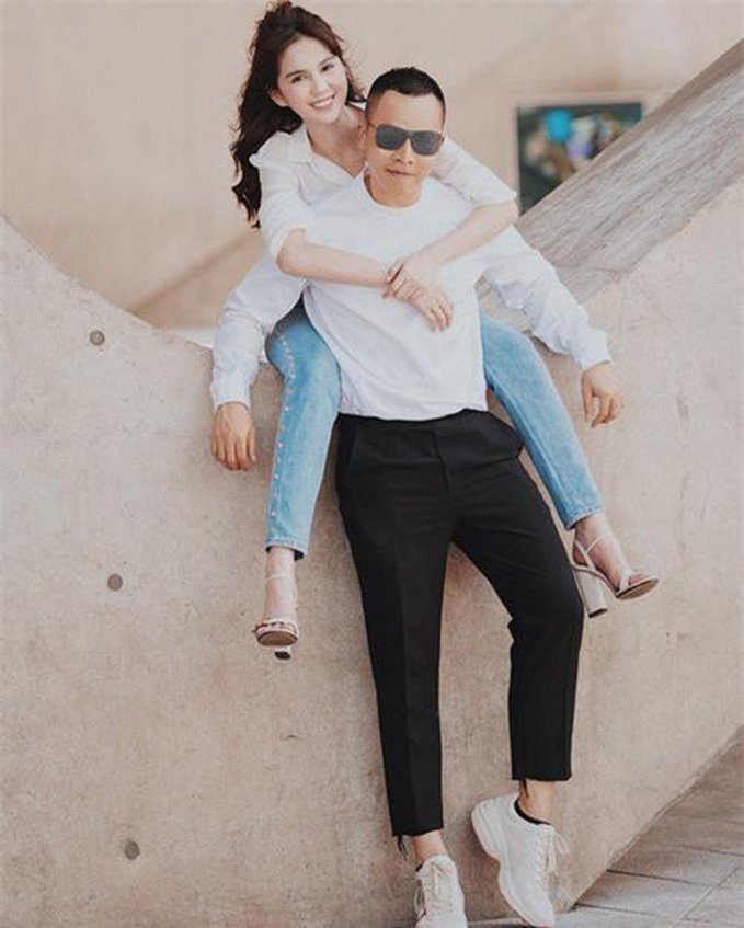 Vũ Khắc Tiệp và Ngọc Trinh trở thành biểu tượng cho khát vọng đổi đời của những xuất thân từ làng quê nghèo khó.