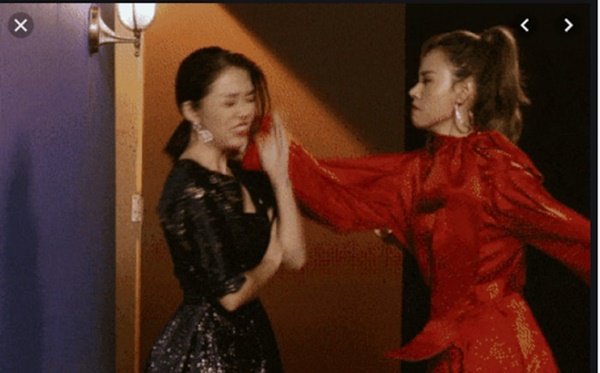 Những hình ảnh bị cho là Midu liên tục tát thẳng tay Linh Ngọc Đàm.