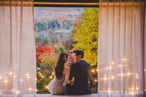 Ảnh cưới đẹp long lanh của Baek Sung Hyun và vợ.