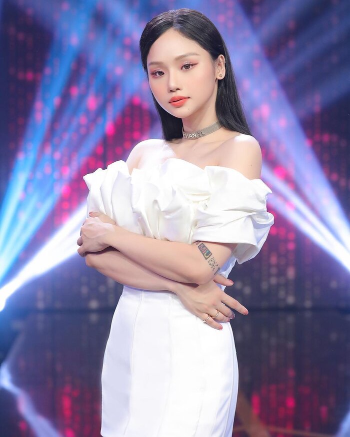 Sau khoảng thời gian dài tạm rời showbiz để tập trung vào việc tập gym giảm cân, Miu Lê đã quay trở lại với nhan sắc ngọt ngào cùng vóc dáng thon thả khiến nhiều người ngưỡng mộ.