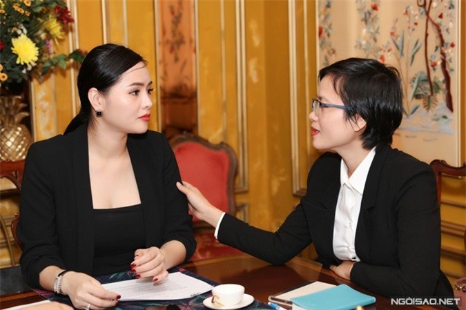 Tuy nhiên, trong quá trình chung sống, Lại Hương Thảo và chồng gặp nhiều mâu thuẫn khiến mối quan hệ trở nên căng thẳng. “Sau khi sinh con trai, tưởng chừng có bé sẽ cứu vãn hôn nhân nhưng khoảng cách ngày càng lớn. Chúng tôi dần xa nhau và không thể hàn gắn nên đã quyết định ly hôn thuận tình vào tháng 5.2019”.