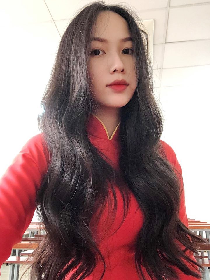 Thí sinh nay sinh năm 2000 và đang học tại Đại học Tài chính - Marketing (TP.HCM).