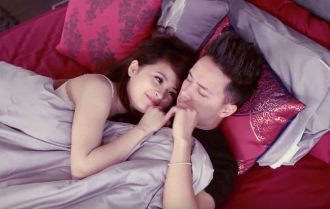 Ngọc Miu tên thật là Vũ Hoàng Anh Ngọc (SN 1994, quê Hải Phòng), sinh ra trong gia đình có 3 chị em.