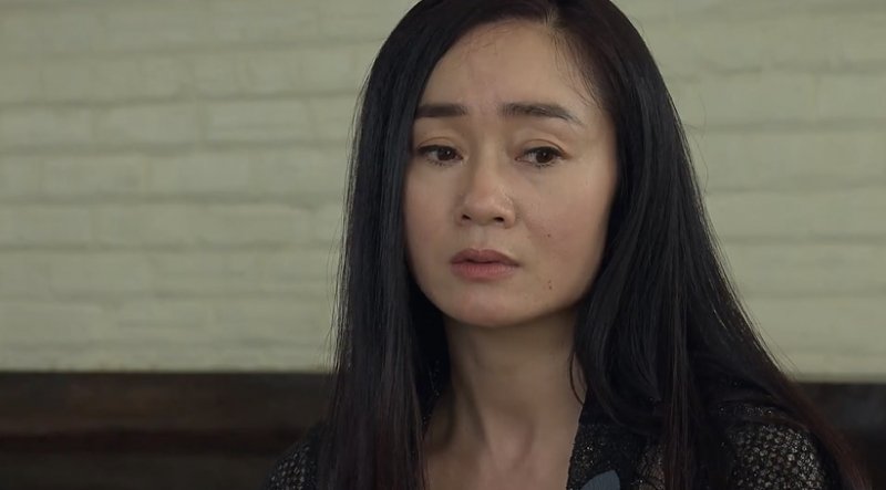 Ngân vẫn kiên quyết trước sự hàn gắn tình cảm của con gái.