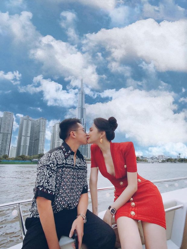 Màn khóa môi của Hương Giang và Matt Liu