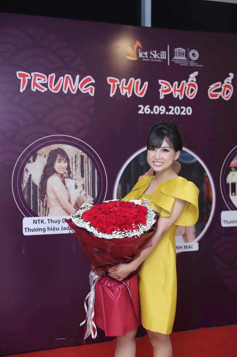 NTK Thùy Dương Bùi gây chú ý ở 