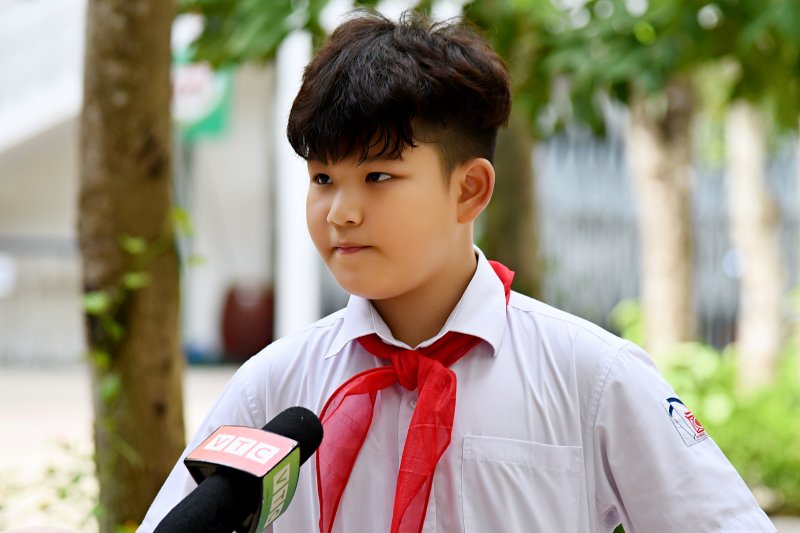 Phóng sự về chàng quán quân tài ba Phú Thái sẽ được thực hiện bởi kênh Truyền hình Văn hóa Đối ngoại Việt, được phát sóng trên 50 quốc gia và vùng lãnh thổ như Mỹ, Úc, Pháp, Hàn Quốc, Séc : VTC10.