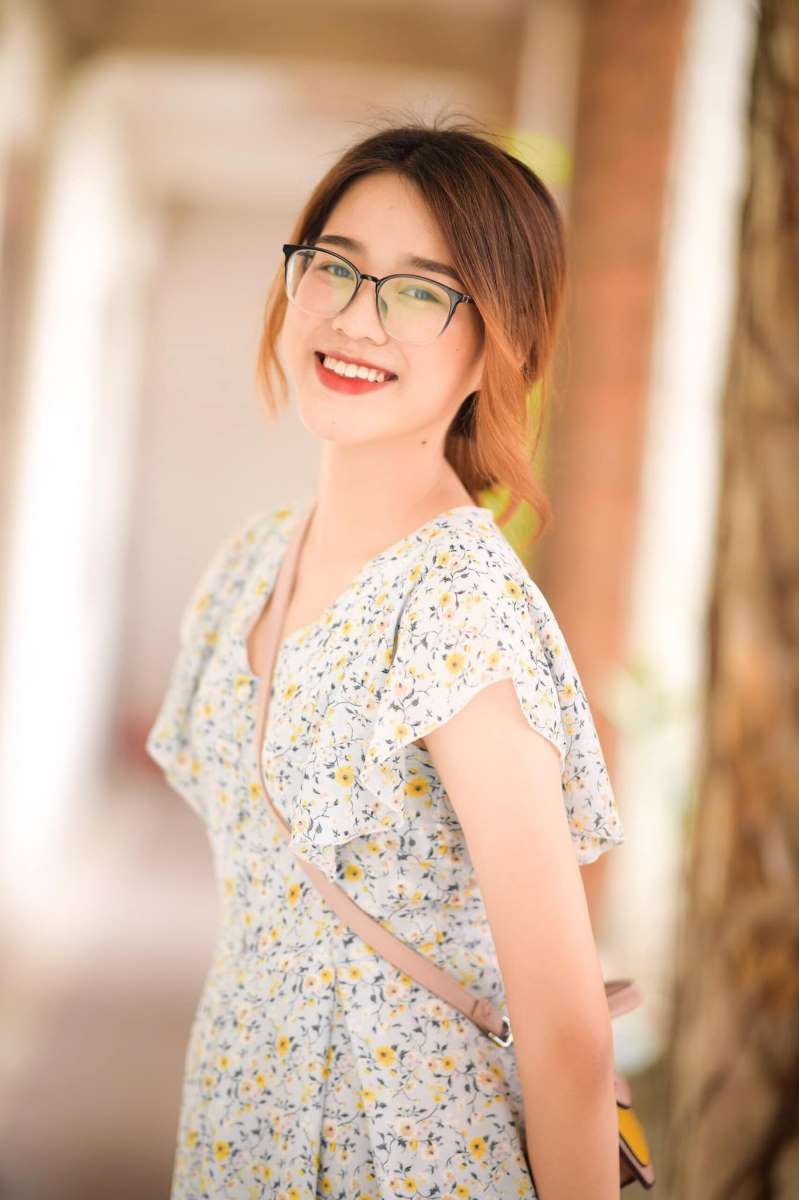 Đỗ Thị Hà luôn cười rạng rỡ