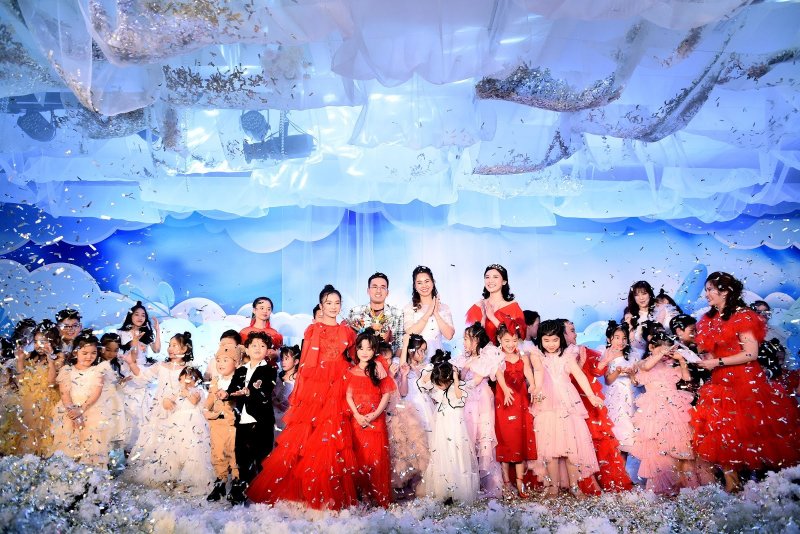 Show diễn đã kết thúc tốt đẹp, nhận được đông đảo sự quan tâm của công chúng và có sức lan toả rộng rãi.