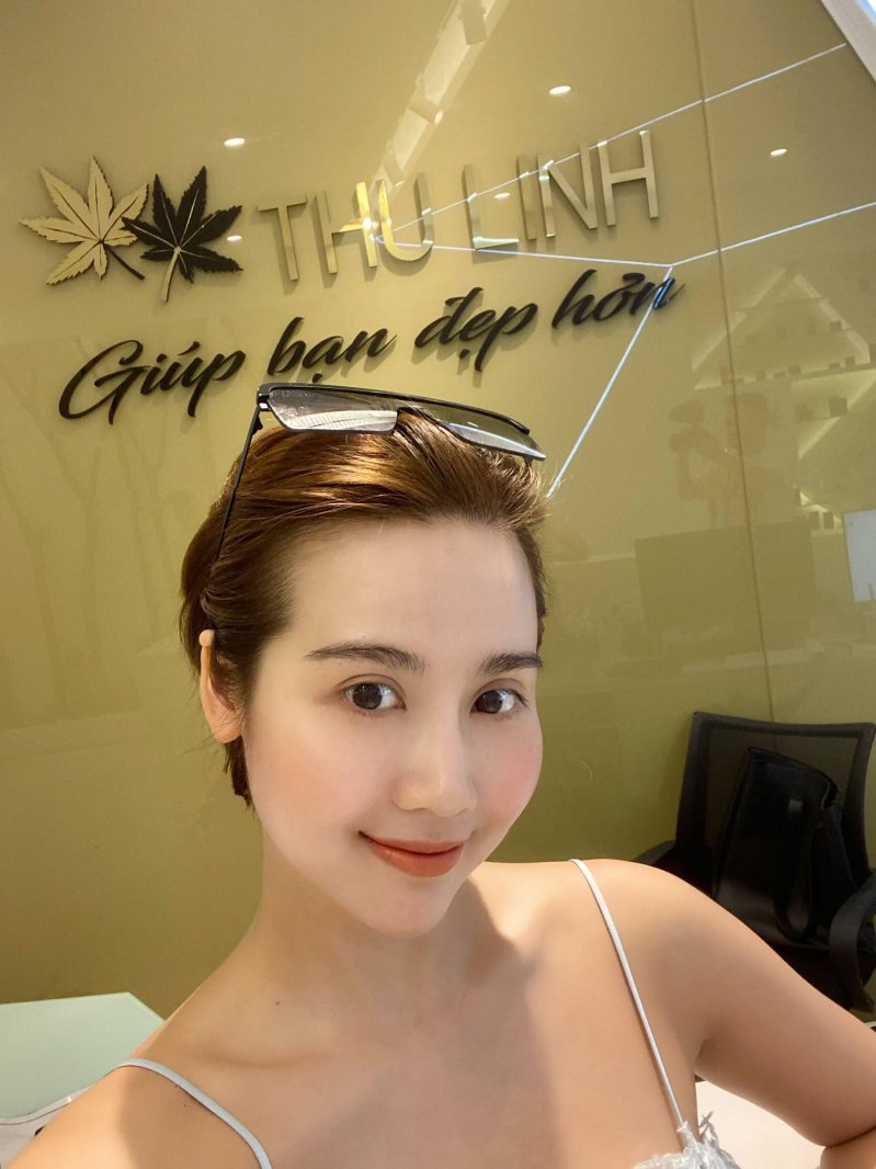 Huyền Lizze lựa chọn spa Thu Linh là nơi gửi gắm nhan sắc