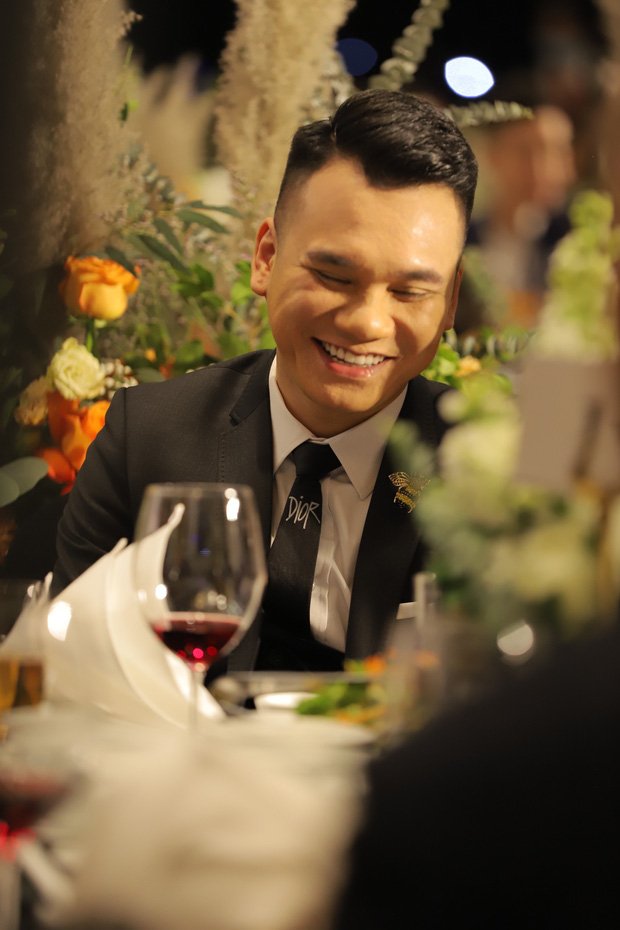 Khắc Việt