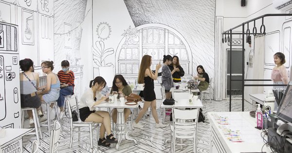 Khách hàng đến với café 2D ngày một đông vì sự độc đáo, khác biệt