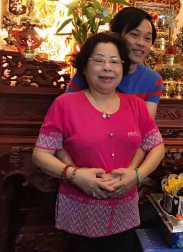 NS Hoài Linh đau buồn vì sự ra đi của người thân