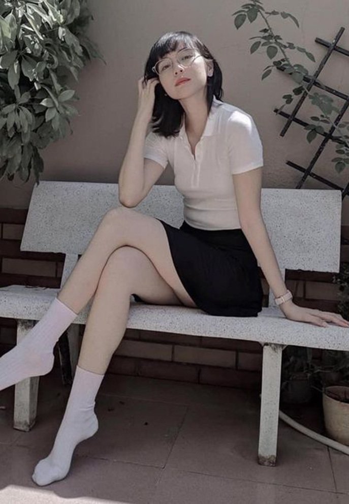 Hải Tú sở hữu vóc dáng mảnh mai