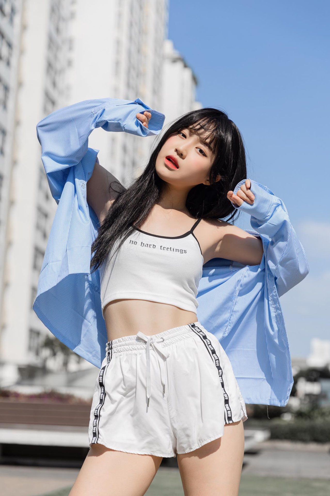 Sau cuộc thi, Han Sara cô nhận được nhiều lời khen cũng như sự ủng hộ của khán giả, với ngoại hình dễ thương cùng với việc sở hữu làn da trắng và đôi mắt biết nói, Han Sara đã làm đốn tim biết bao người.