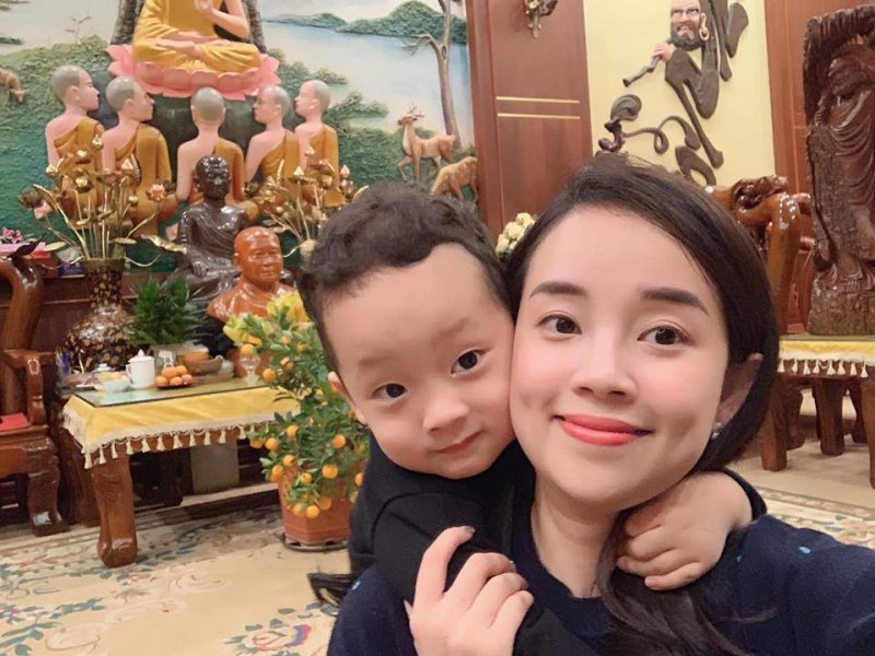 Ly Kute và con trai, kết quả mối tình ồn ào với Mạc Hồng Quân.