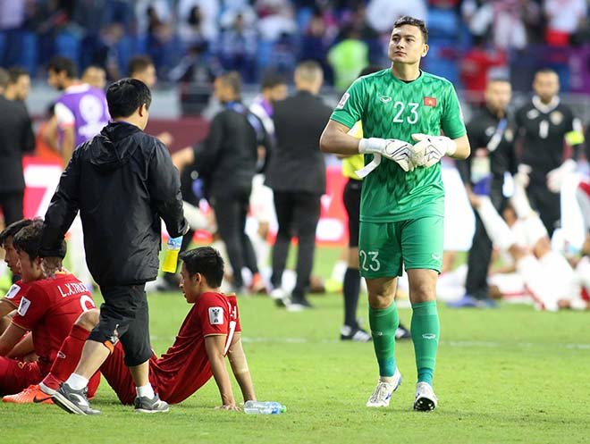 Đặng Văn Lâm đang gặp khó tại Thái Lan.