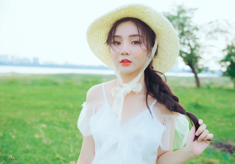 Nét đẹp tinh khôi của hot girl 10x Nguyễn Như Ngọc.