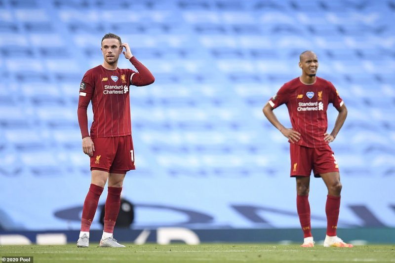 Các ngôi sao Liverpool đã bị Man City nghiền nát.