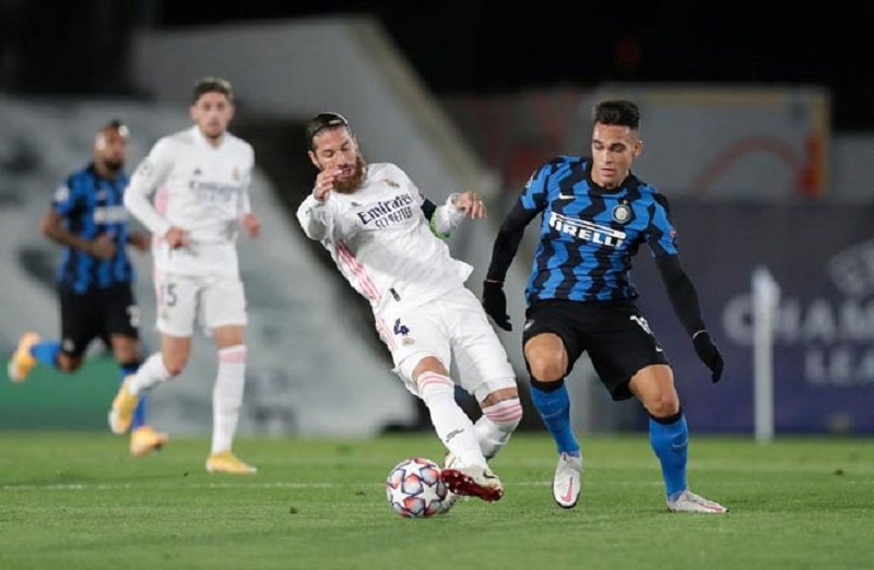 Real và Inter có thể bị loại trước lượt trận cuối Cúp C1. (Ảnh: 24h)