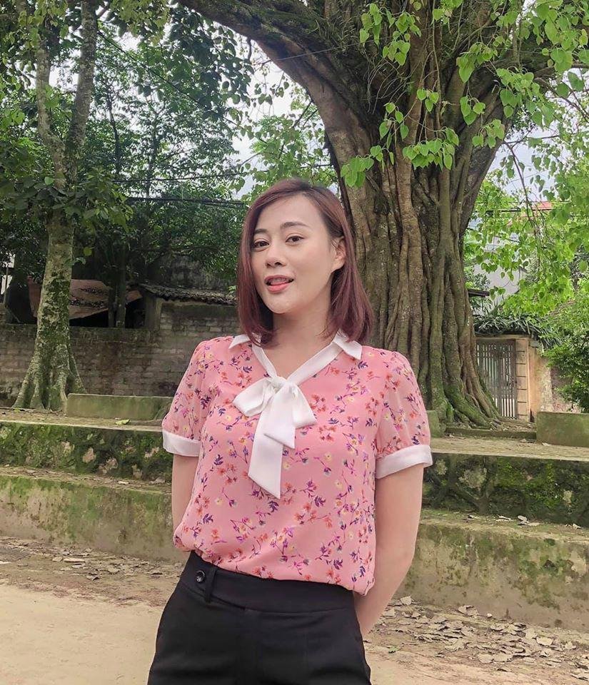 xem-co-uyen-trong-ve-nha-di-con-mua-covid-19-len-do-chi-em-tau-ngay-cach-mac-thanh-lich-92472299_3071911646203201_6580363494925795328_o-1586661542-575-width825height960