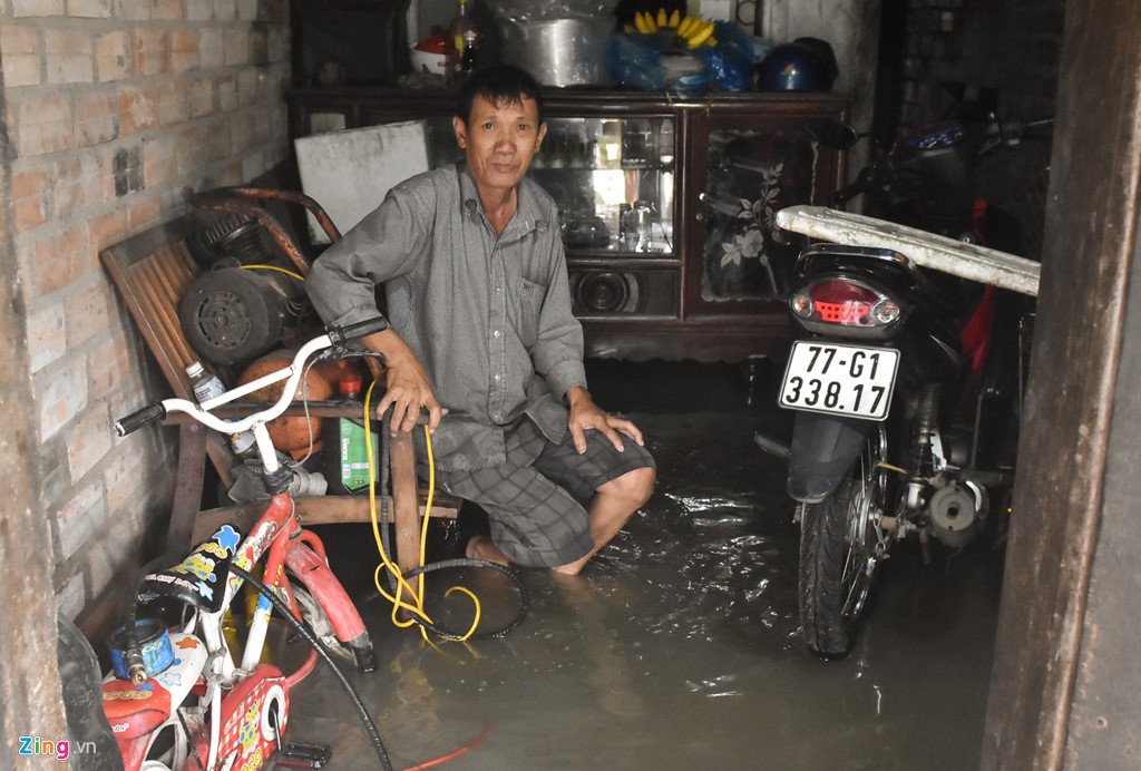 Mưa lũ gây cô lập hàng nghìn hộ dân Bình Định
