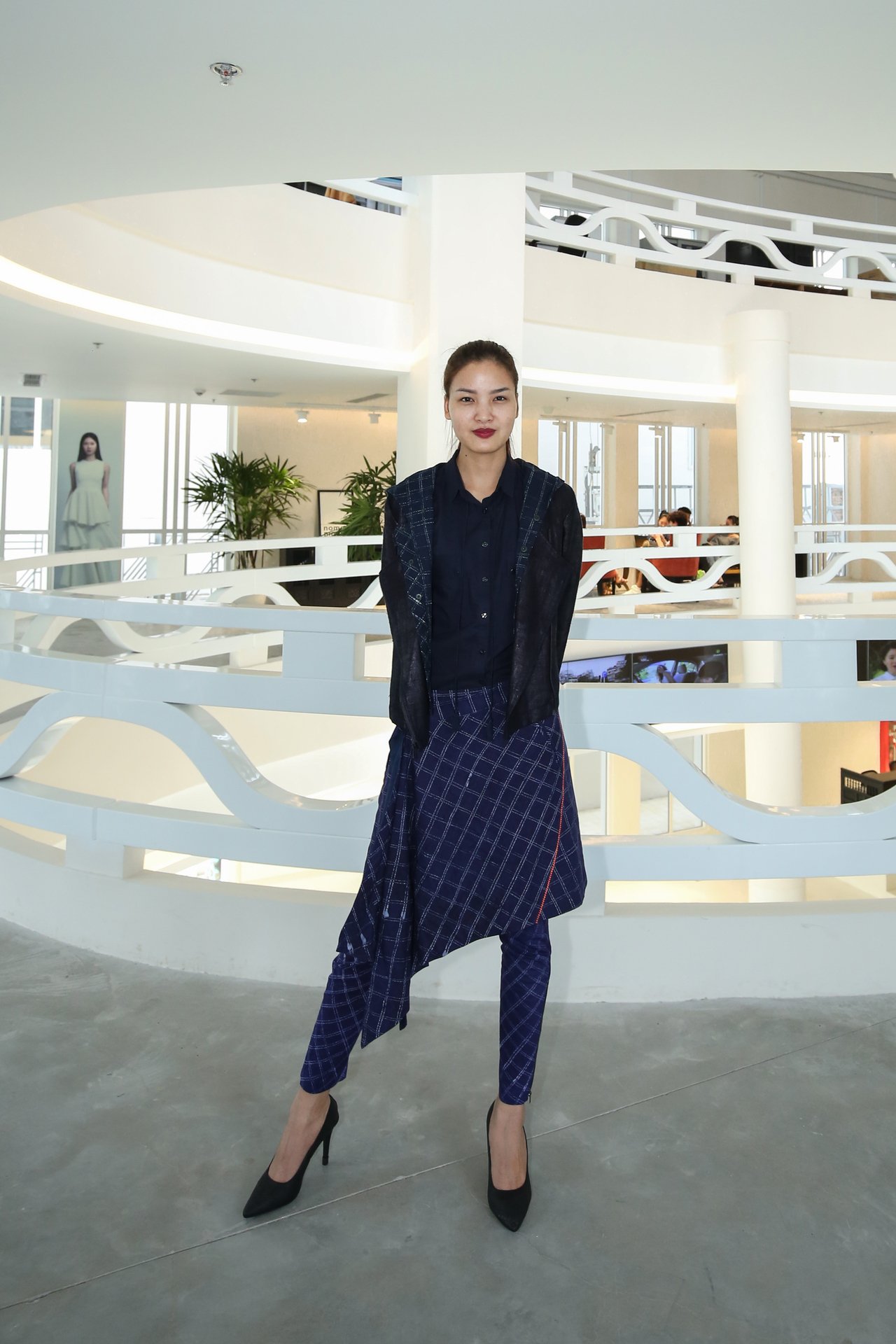 elle fashion show tcbc cho buoi fitting cua nha thiet ke thao vu (13)