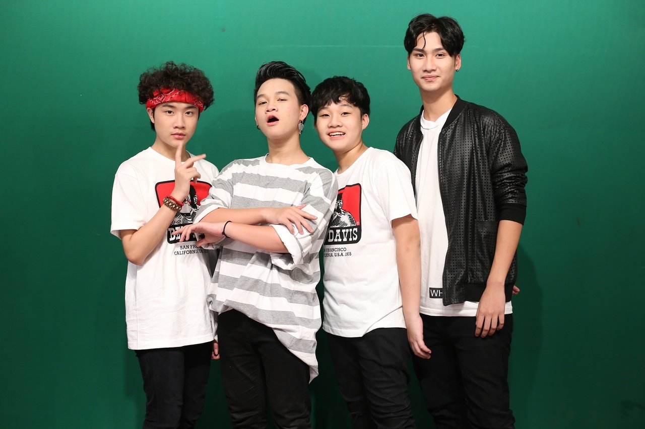 p336-band-phan-dau-tro-thanh-nhom-nhac-idol-quoc-dan