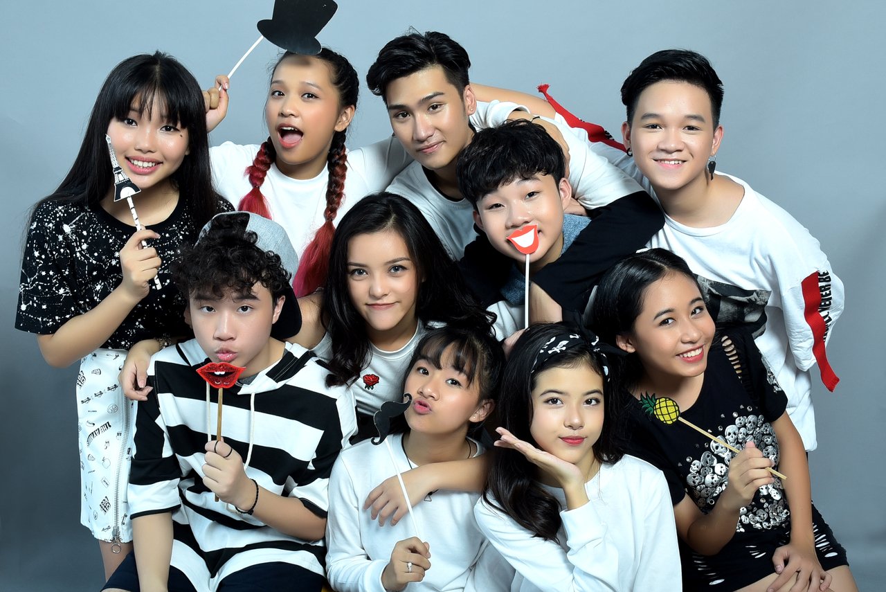 p336-band-phan-dau-tro-thanh-nhom-nhac-idol-quoc-dan