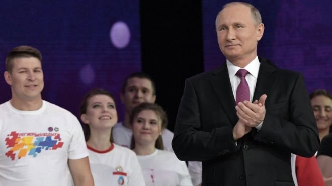 putin-tai-dac-cu-tong-thong-nga-trong-cuoc-bau-cu-sap-toi