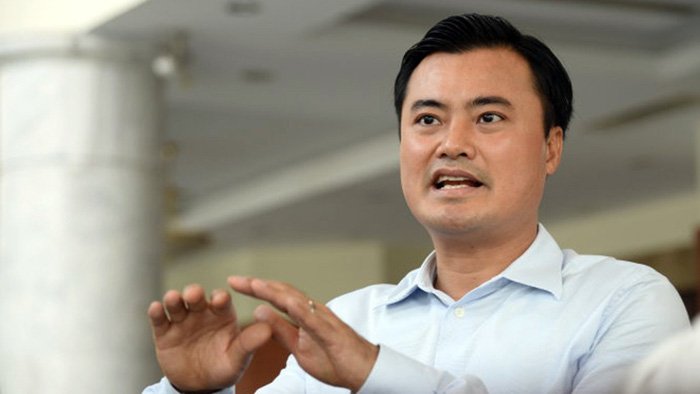 Tăng mức xử phạt để giảm ùn tắc giao thông