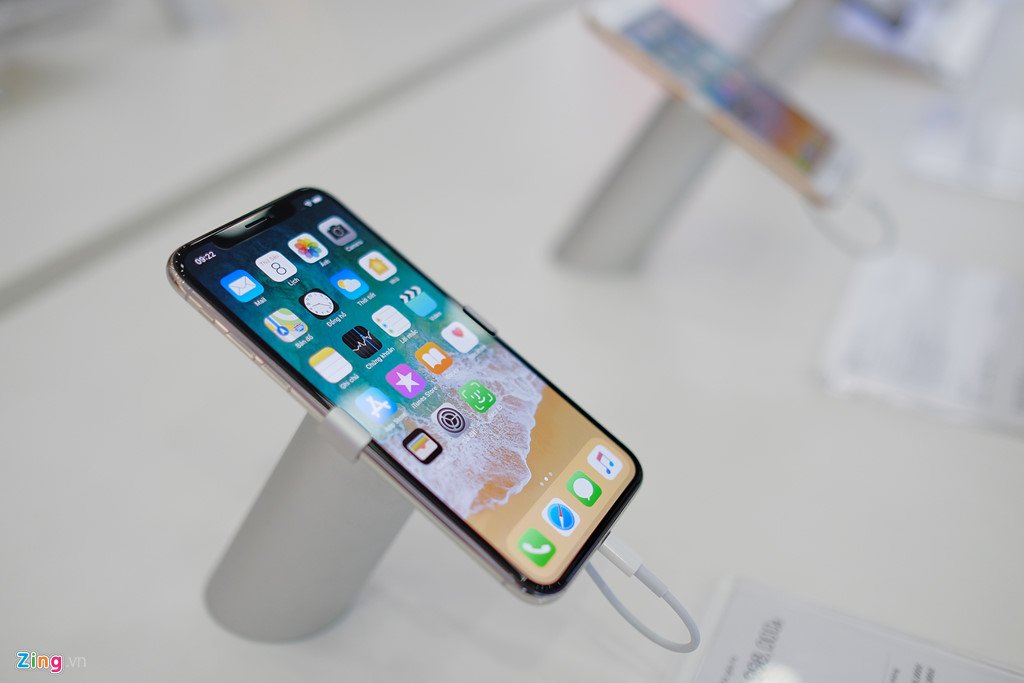 iPhone X chính hãng mở bán tại Việt Nam