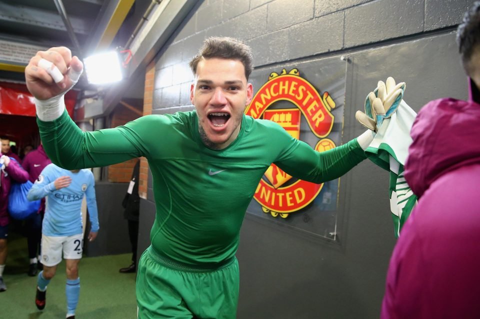 gay-that-vong-toan-tap-lukaku-trut-gian-len-tro-ly-hlv-cua-man-city
