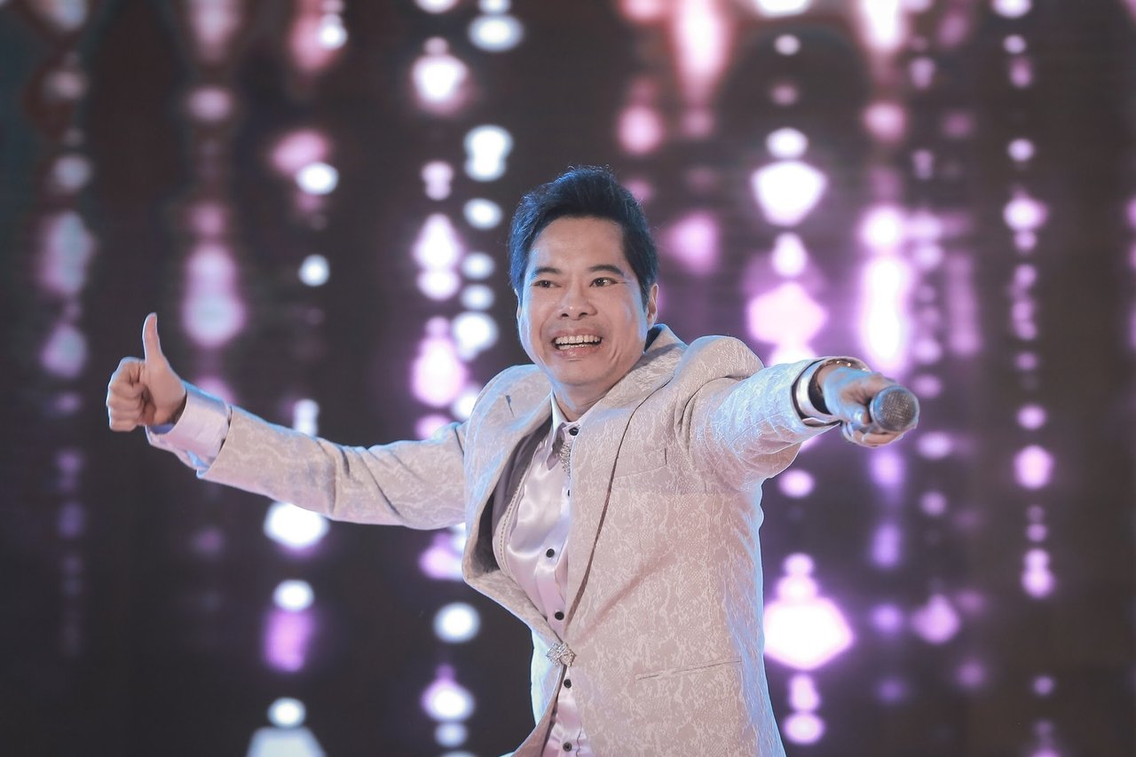 chuong-trinh-ca-nhac-tu-thien-vong-tay-nhan-ai-ket-noi-cac-tam-long-hao-tam