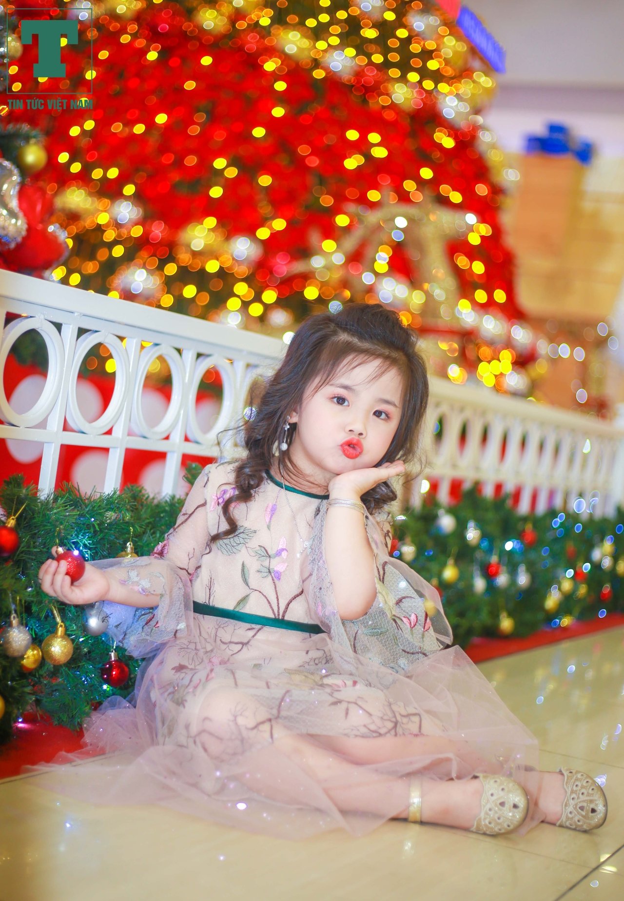 mau-nhi