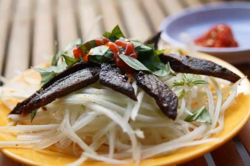 tet-duong-lich-2018-di-dau-an-gi-gan-sai-gon