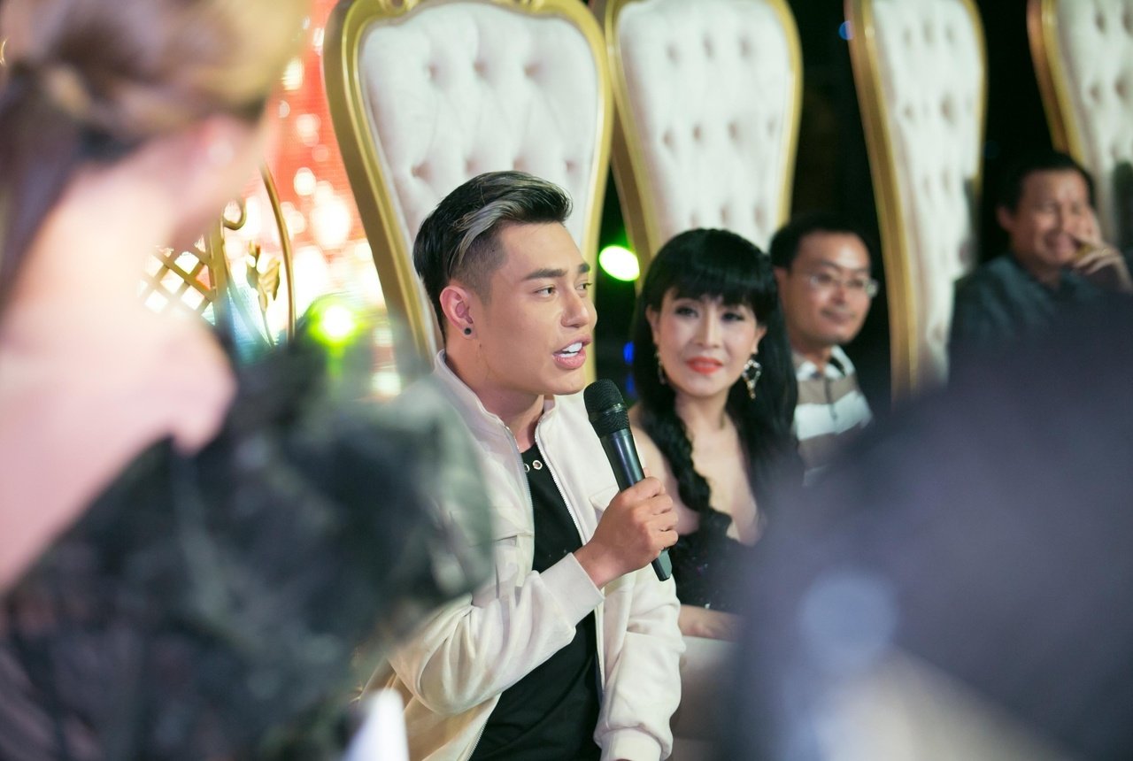 tra-thanh-nhiet-dr-thanh-tai-tro-chuong-trinh-cuoi-xuyen-viet-tieu-lam-hoi-mua-2-nam-2017