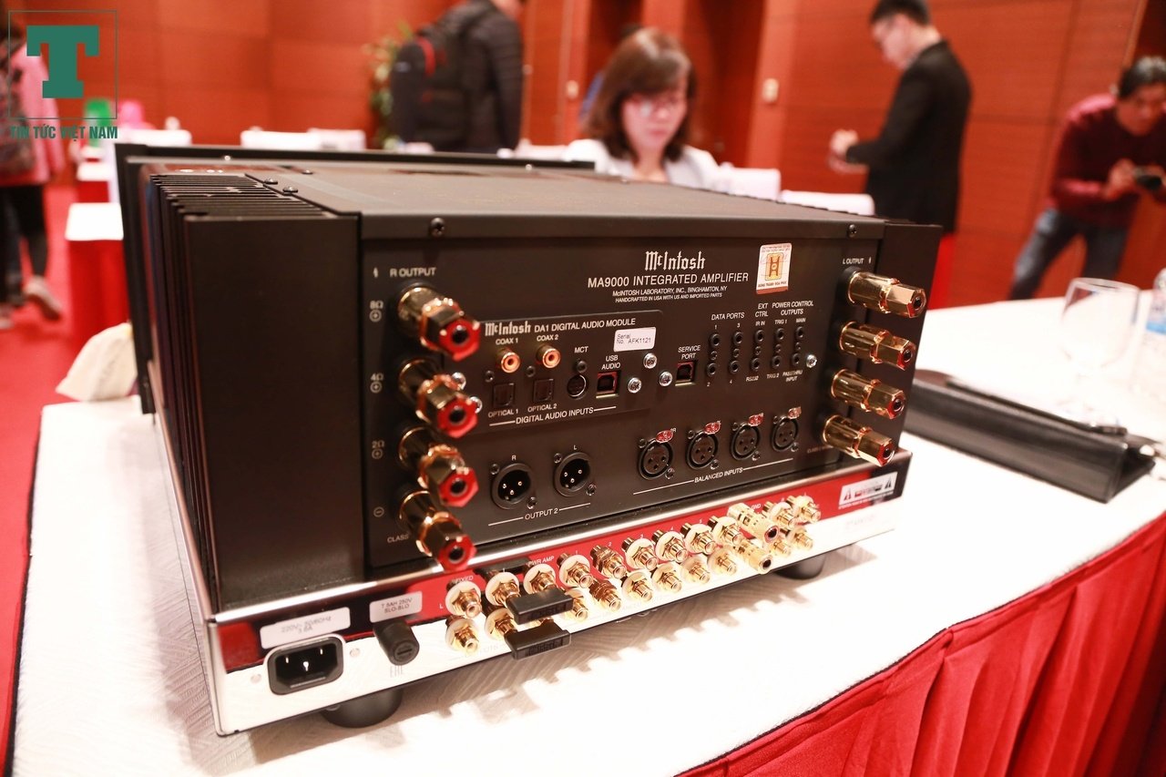 av-show-2017
