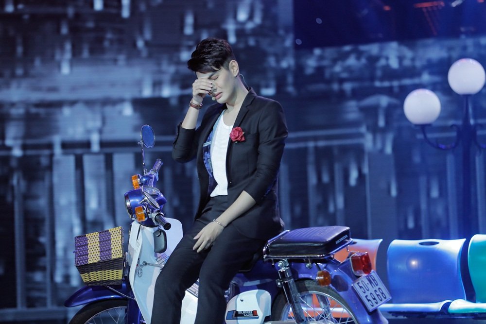 dao-ba-loc-quyet-dinh-bo-nghe-ca-hat-vi-bi-bau-show-an-hiep