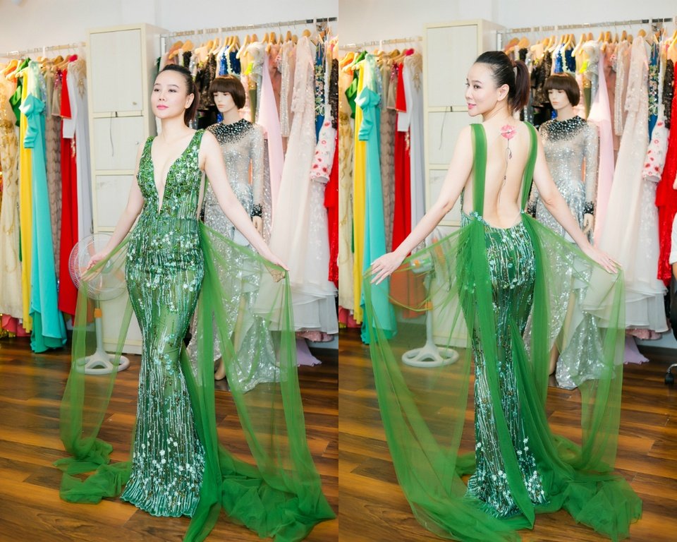 he-lo-trang-phuc-vedette-cua-lan-khue-trong-show-dien-2-ty-dong