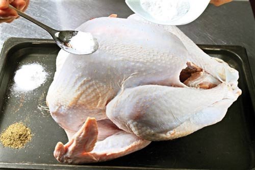 huong-dan-cach-lam-ga-nuong-chan-tay-trong-dip-giang-sinh