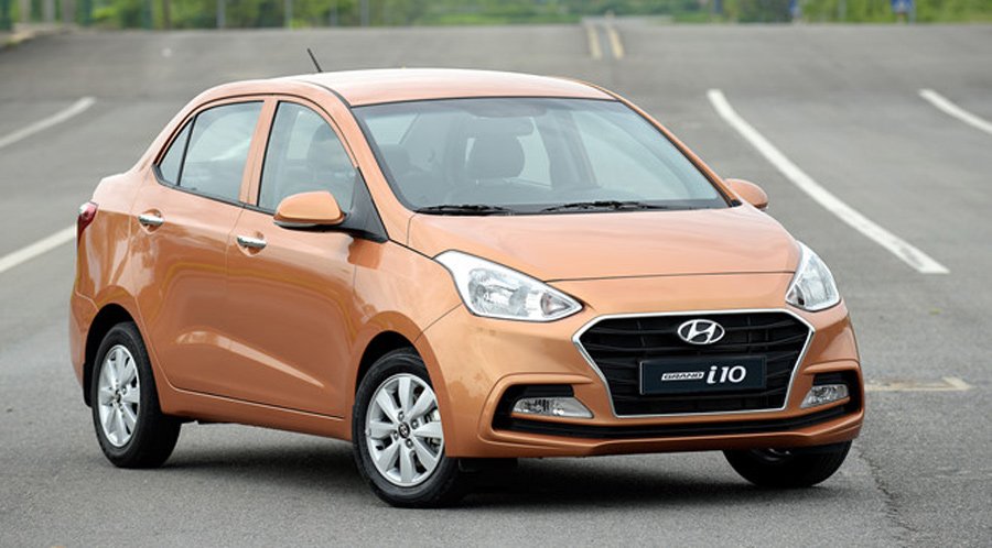 Ô tô đại hạ giá, 400 triệu tha hồ sắm xe chơi Tết