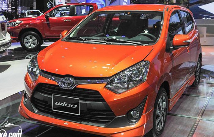 Ô tô đại hạ giá, 400 triệu tha hồ sắm xe chơi Tết