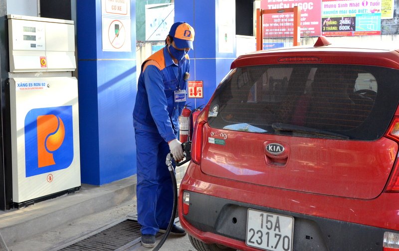Xăng E5 chính thức được bán trên địa bàn tỉnh