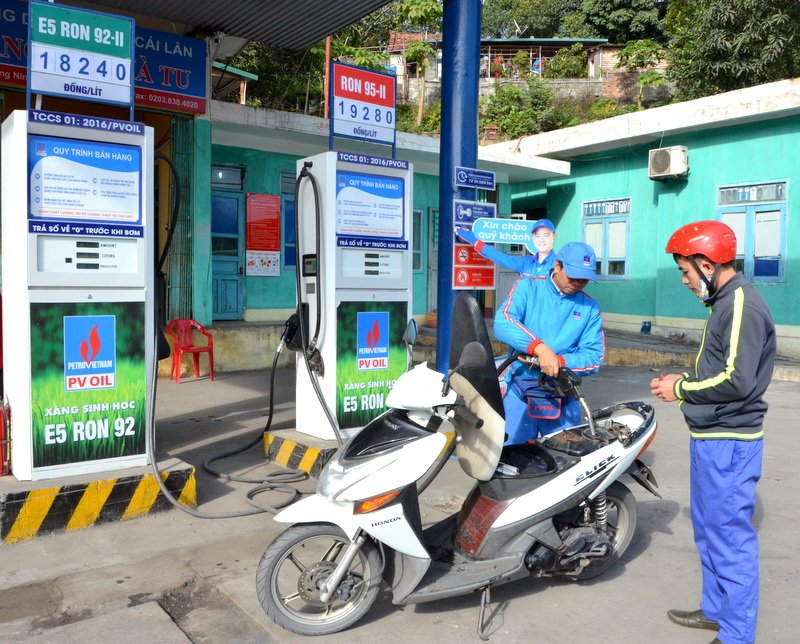 Xăng E5 chính thức được bán trên địa bàn tỉnh