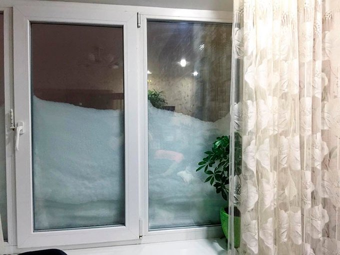 inside-snow-16-1513652743_680x0.jpg